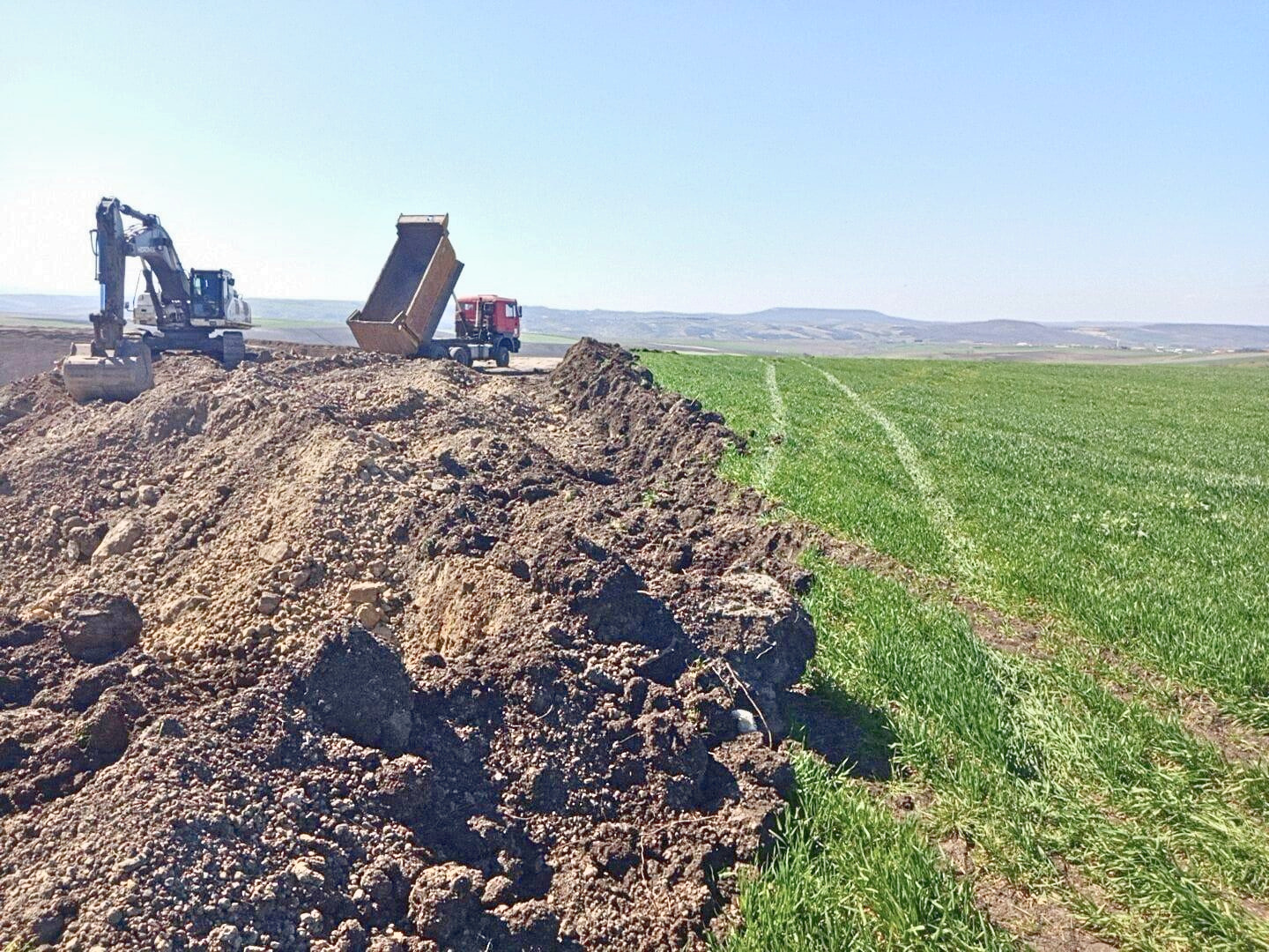 SÜLEYMANPAŞA’DA USULSÜZ MADENCİLİK: MERA ARAZİLERİ İŞGAL EDİLDİ