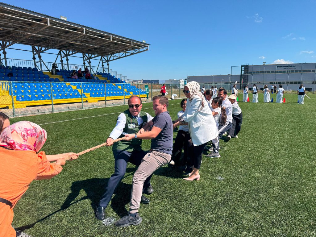 YEŞİLAY’DAN  ANLAMLI ETKİNLİK: “SPOR BAĞIMLILIKTAN KORUR”
