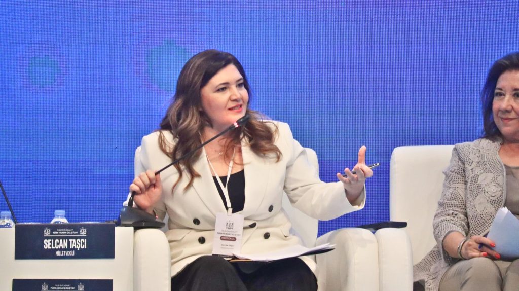 SELCAN TAŞÇI: TÜRK BASINI HÜRRİYETİNİ KURBAN VERMEYECEK